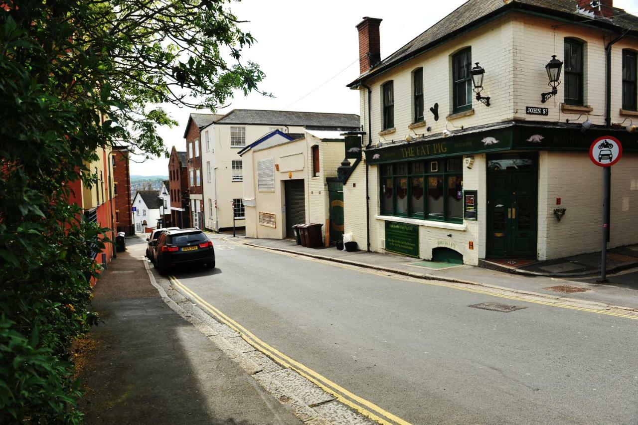 Smythen St, 2 Bed Apartment With Balcony Exeter Exteriér fotografie